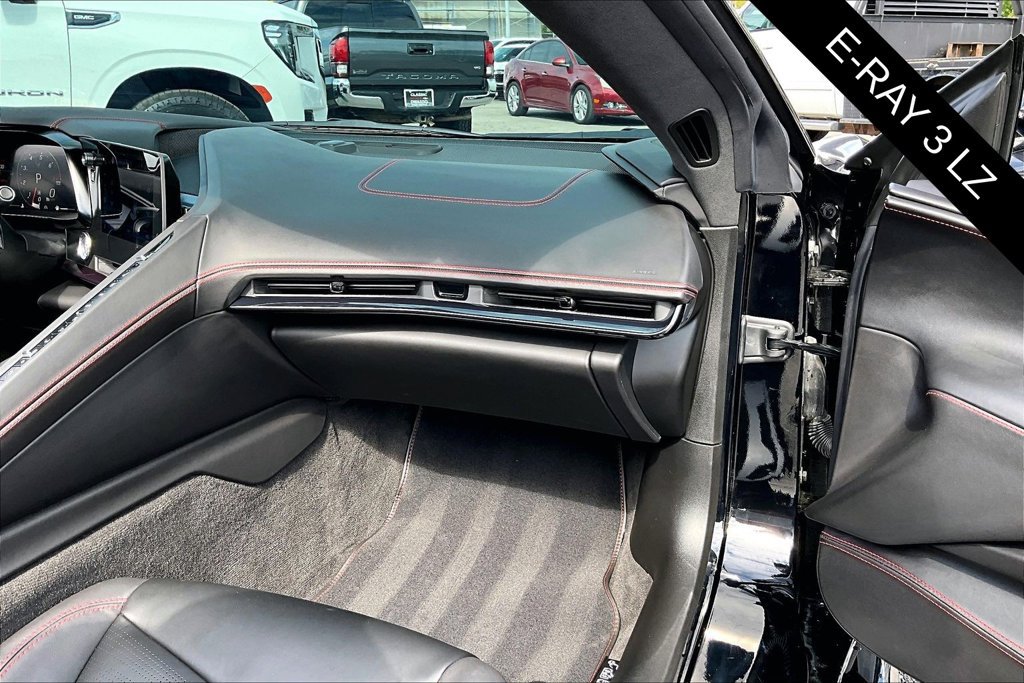 Used 2025 Chevrolet Corvette E-Ray w/ Stealth Interior Trim Package AWD/4WD image 22