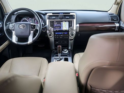 Used 2024 Toyota 4Runner Limited image 29