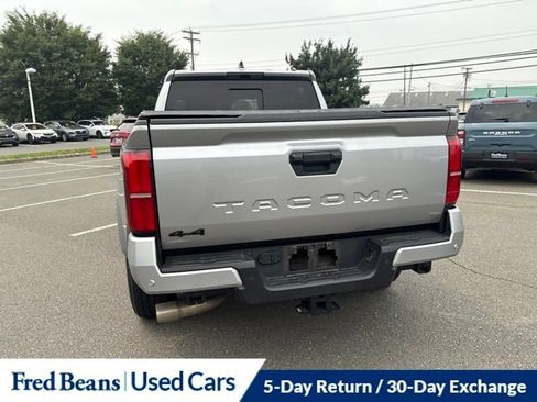 Used 2025 Toyota Tacoma TRD Sport w/ TRD Sport Upgrade Package AWD/4WD image 11