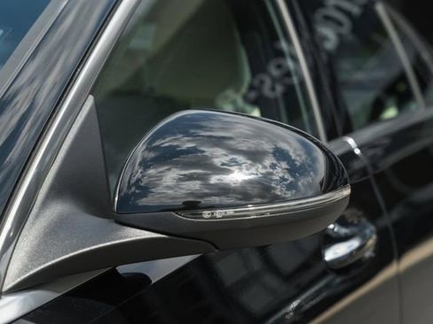 Certified 2025 Mercedes-Benz C 300 4MATIC Sedan image 15