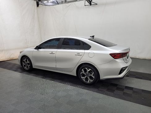 Used 2020 Kia Forte LXS FWD image 3