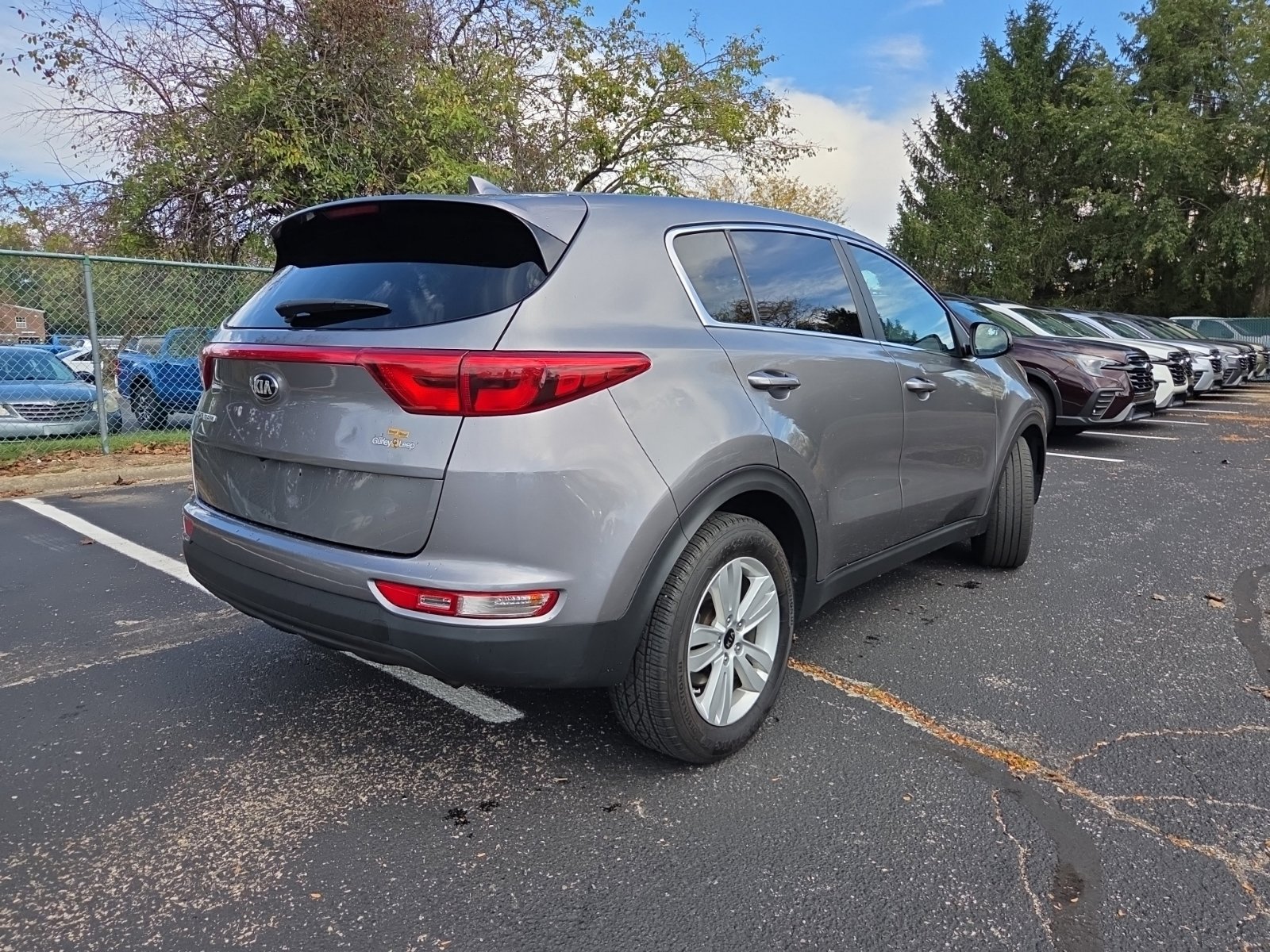 Used 2017 Kia Sportage LX FWD image 2