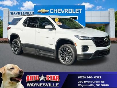 Used 2022 Chevrolet Traverse RS