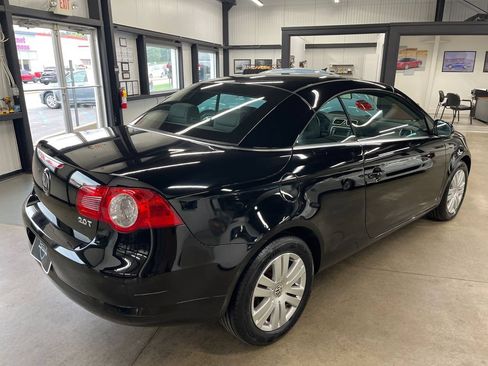 Used 2008 Volkswagen Eos Komfort FWD image 30