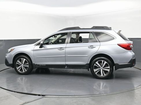 Used 2018 Subaru Outback 2.5i Limited image 8