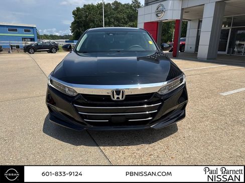 Used 2021 Honda Accord LX image 14