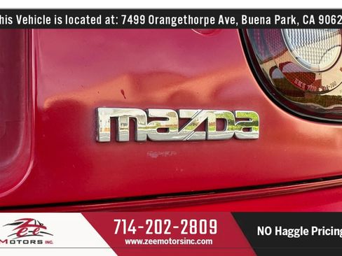 Used 1996 MAZDA MX-5 Miata RWD image 40