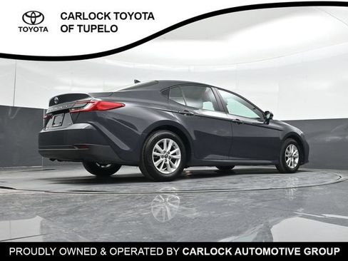 Used 2026 Toyota Camry LE FWD image 40