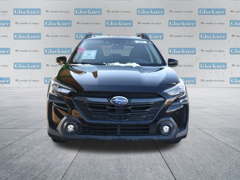 Used 2024 Subaru Outback Premium image 2