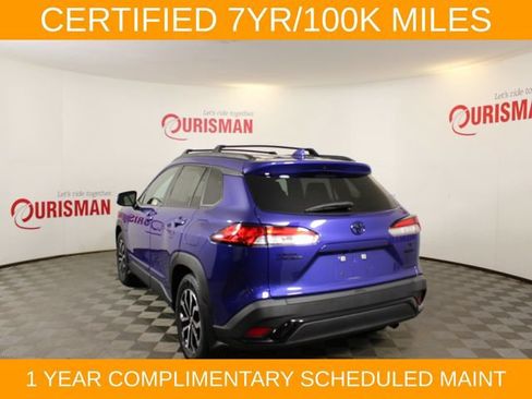 Used 2024 Toyota Corolla Cross AWD Hybrid w/ Moonroof Package image 6