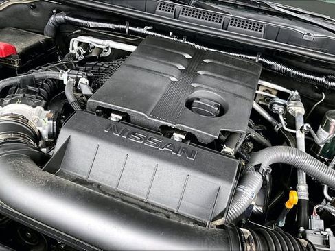 Certified 2024 Nissan Frontier SV w/ SV Convenience Package image 28