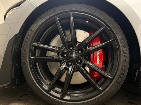 Used 2020 Ford Mustang Shelby GT500 w/ Technology Package image 8