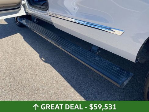 Used 2023 Lincoln Navigator L Reserve w/ Equipment Group 201A image 25