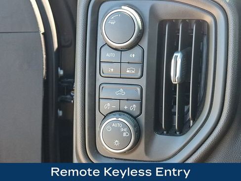 Used 2023 Chevrolet Silverado 1500 Custom AWD/4WD image 8