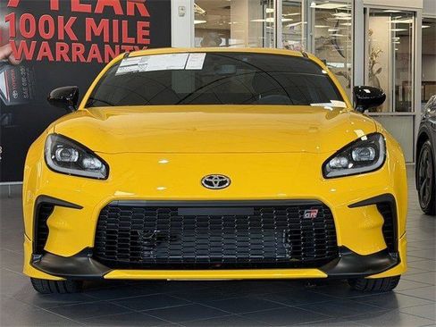 New 2026 Toyota GR86 YUZU Limited image 7