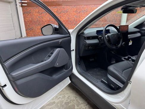 Used 2025 Ford Mustang Mach-E Premium w/ Interior Protection Package AWD/4WD image 9