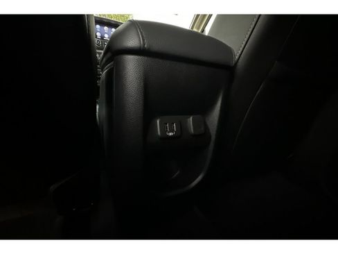 Used 2020 Chevrolet Colorado Z71 image 42