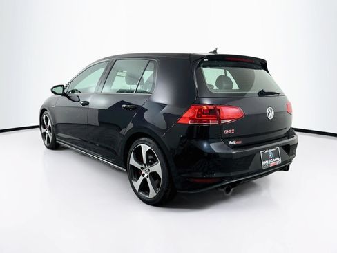 Used 2017 Volkswagen GTI SE FWD image 5
