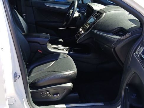 Used 2019 Lincoln MKC Reserve w/ MKC Technology Package image 16