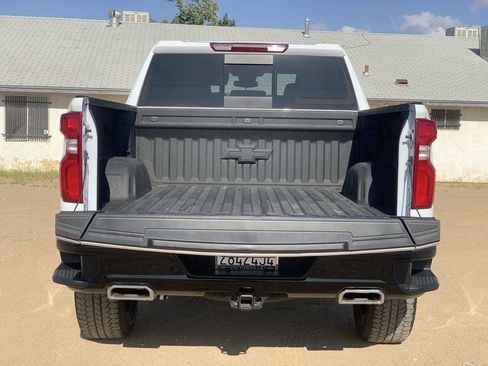 New 2026 Chevrolet Silverado 1500 LT Trail Boss w/ Dark Appearance Package AWD/4WD image 24