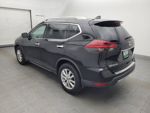 Used 2020 Nissan Rogue S w/ Special Edition Package FWD image 5