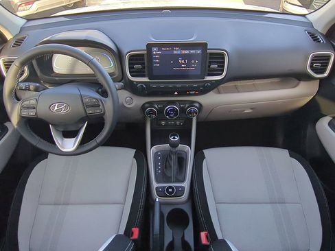 New 2026 Hyundai Venue SEL image 17