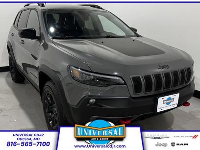 Used 2022 Jeep Cherokee Trailhawk w/ Comfort/Convenience Group
