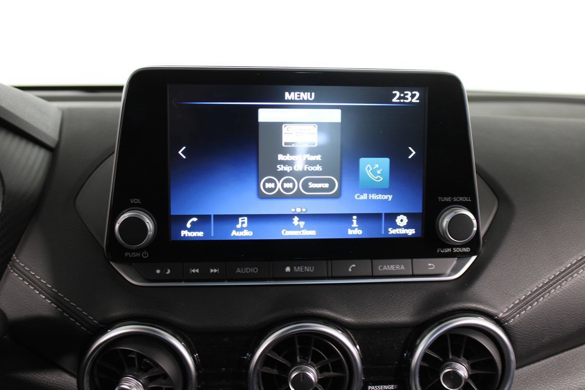 Used 2024 Nissan Sentra SV FWD image 23