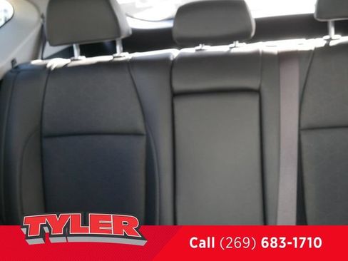 Used 2024 Kia Seltos EX AWD/4WD image 36
