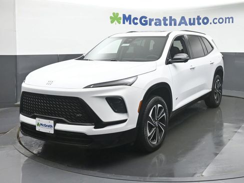 New 2026 Buick Enclave Sport Touring w/ Power Package image 17