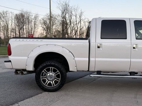 Used 2014 Ford F250 Platinum w/ Snow Plow Prep Package AWD/4WD image 10