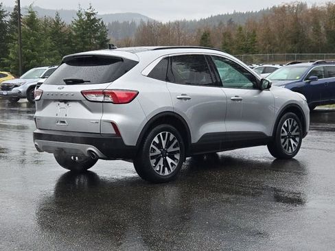 Used 2020 Ford Escape SEL image 6