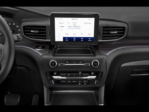 Used 2022 Ford Explorer Limited w/ Equipment Group 301A image 81