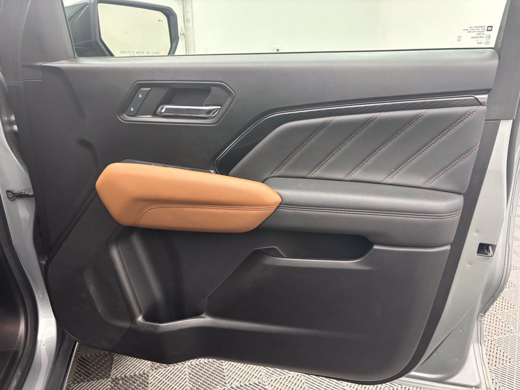 Used 2024 GMC Canyon AT4 w/ Technology Package AWD/4WD image 29