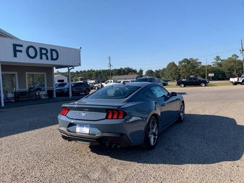 New 2024 Ford Mustang Premium image 8