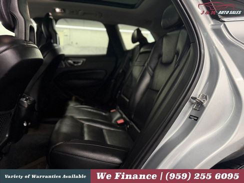 Used 2018 Volvo XC60 T6 Inscription w/ Convenience Package AWD/4WD image 29