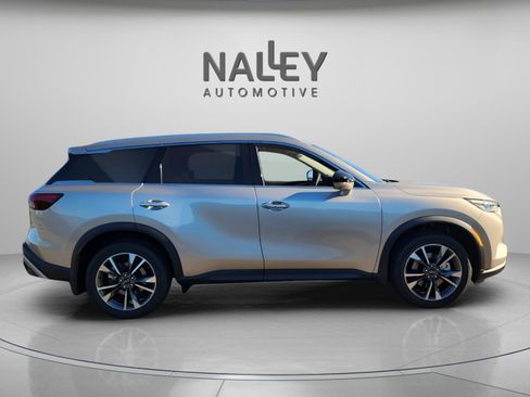 Certified 2025 INFINITI QX60 Luxe image 6