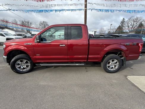Used 2017 Ford F150 XLT w/ Equipment Group 302A Luxury image 12
