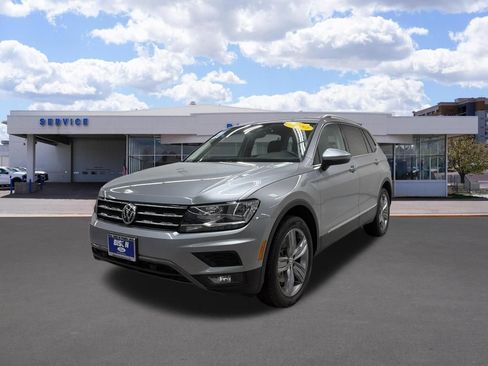 Used 2021 Volkswagen Tiguan SEL AWD/4WD image 6