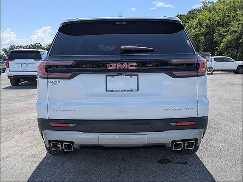 New 2026 GMC Acadia Elevation FWD image 6
