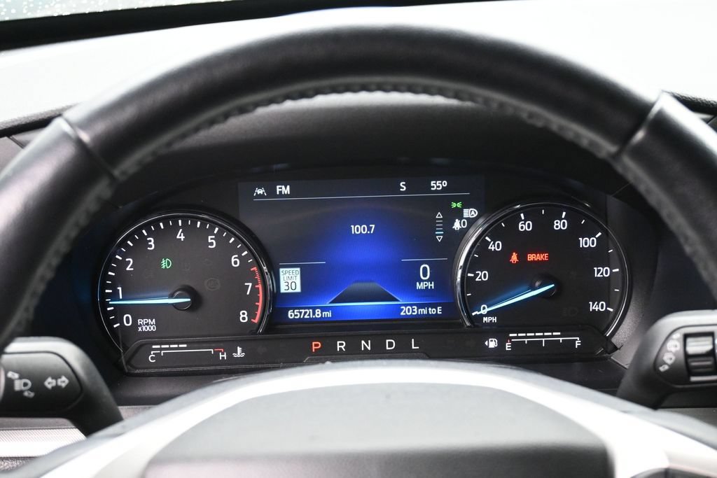 Used 2022 Ford Explorer XLT w/ Equipment Group 202A AWD/4WD image 12