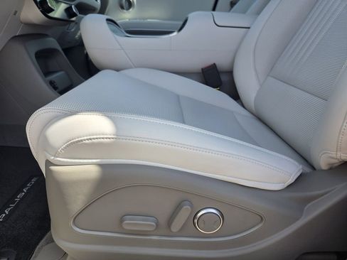 New 2026 Hyundai Palisade FWD Hybrid image 11