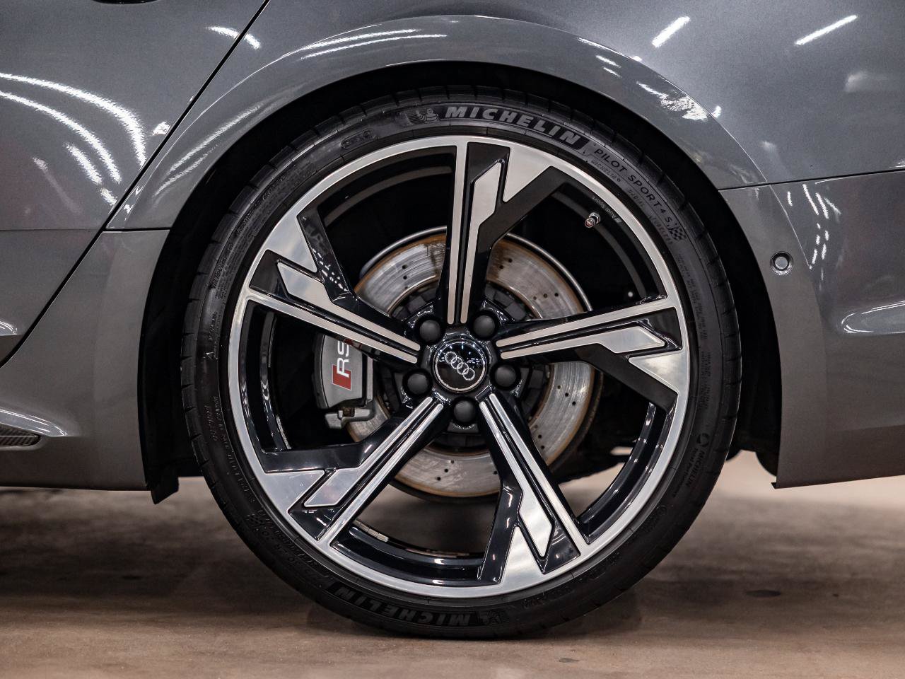Used 2019 Audi RS 5 Sportback AWD/4WD image 26