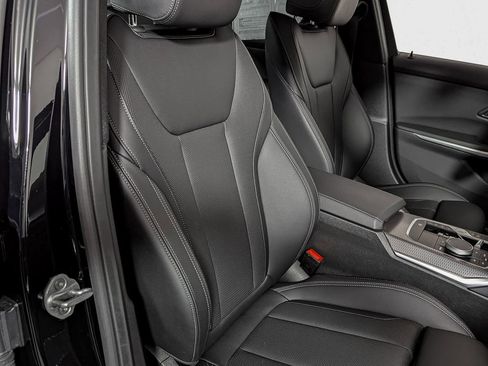 Used 2006 BMW 325i Sedan image 22