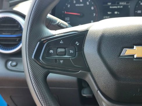 Used 2026 Chevrolet Trax LS w/ LS Convenience Package FWD image 25
