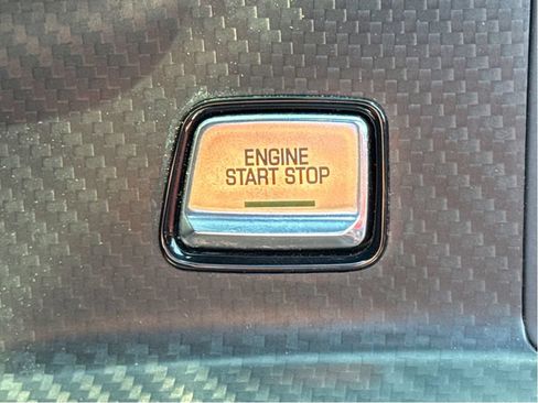 Used 2016 Chevrolet Corvette Z06 w/ 3LZ Preferred Equipment Group RWD image 18