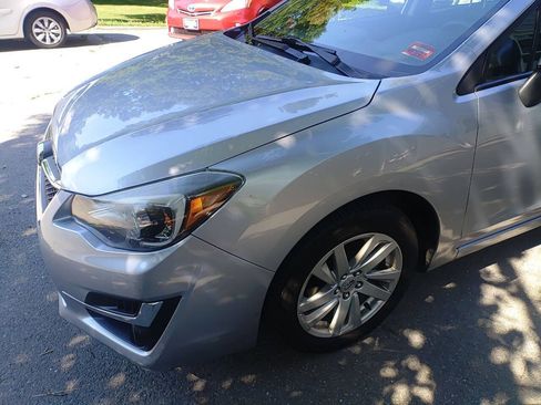 Used 2015 Subaru Impreza 2.0i Premium AWD/4WD image 2