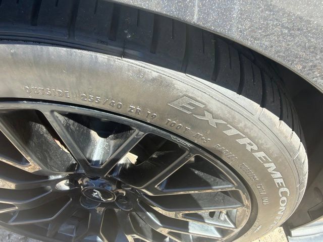 Used 2019 Ford Mustang GT Premium w/ Equipment Group 401A RWD image 9