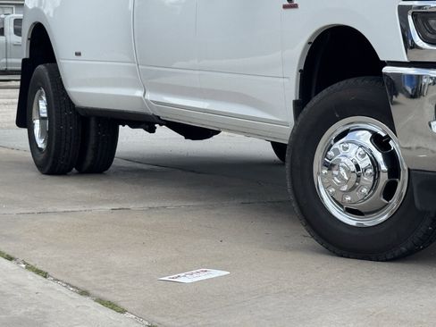 New 2026 RAM 3500 Tradesman AWD/4WD image 14