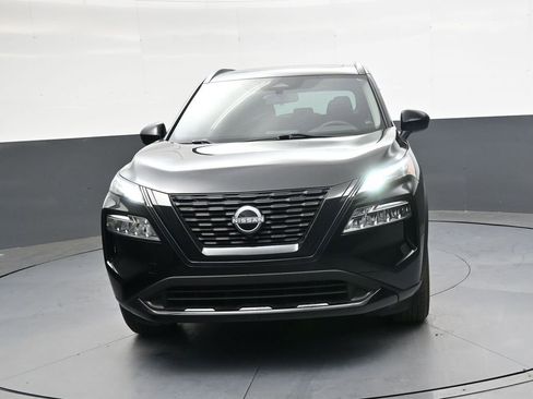 Used 2023 Nissan Rogue SV w/ SV Premium B Package FWD image 9